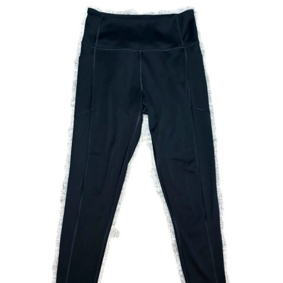 Victoria's Secret Pants - Victoria's Secret Essential High-Rise Pocket Legging Size 6